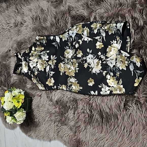 Black Glossy Floral Dress - Picture 1 of 6